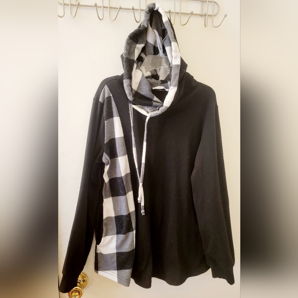 Womens plaid hoodie
